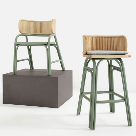 Super Rattan Gravita Bar Stool