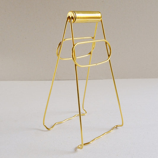 Harriet and Co Gold Vintage Style Plate and Bowl Clip