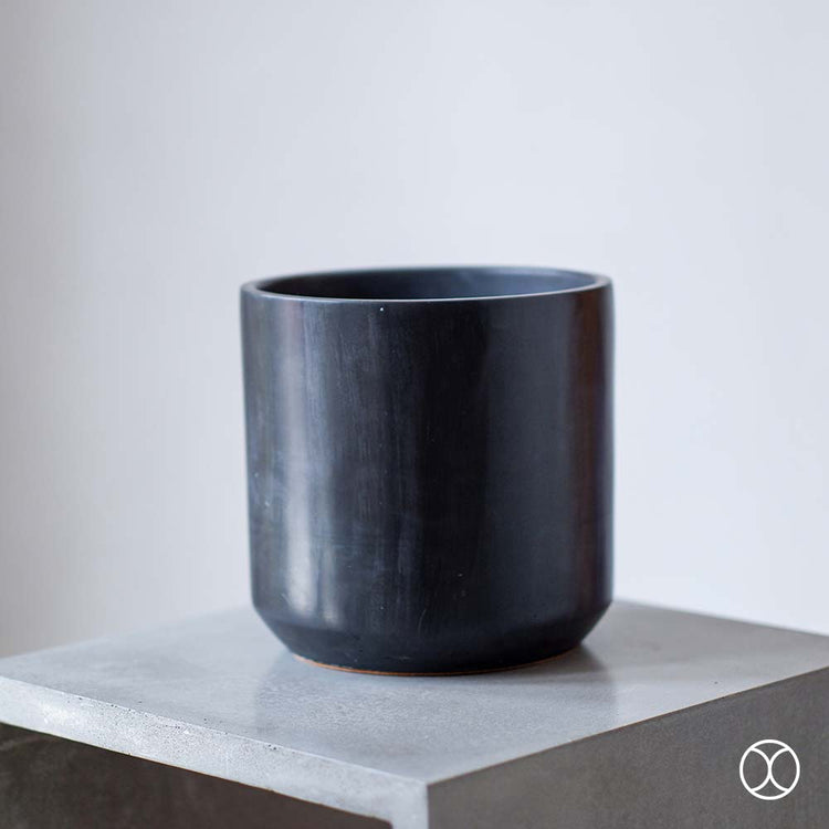 Concreate Cassa Planters Black
