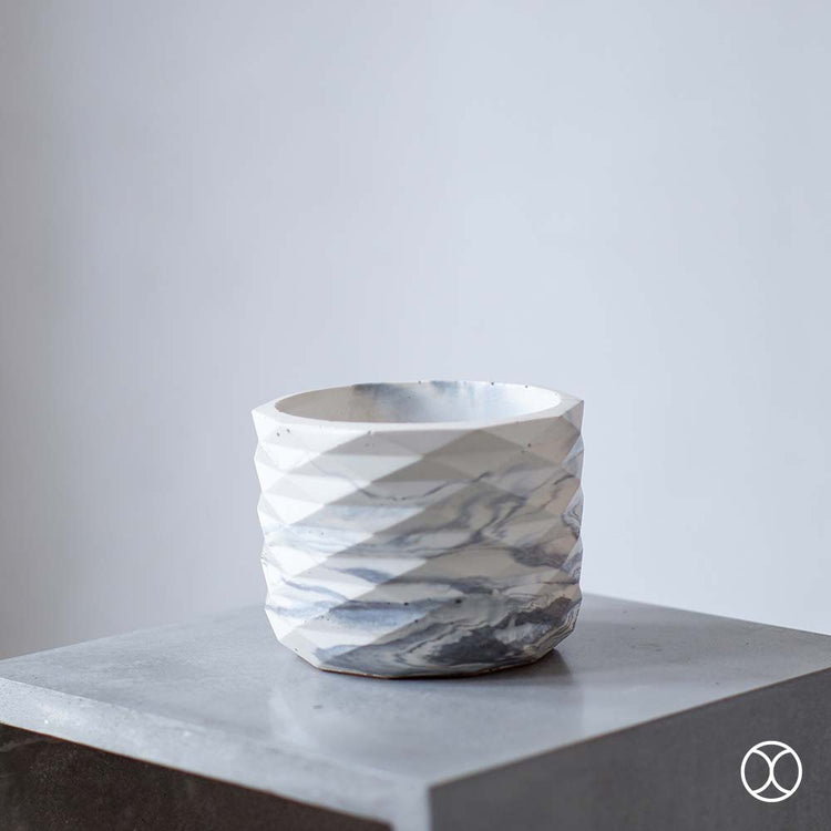 Concreate Acadia Planters Marble