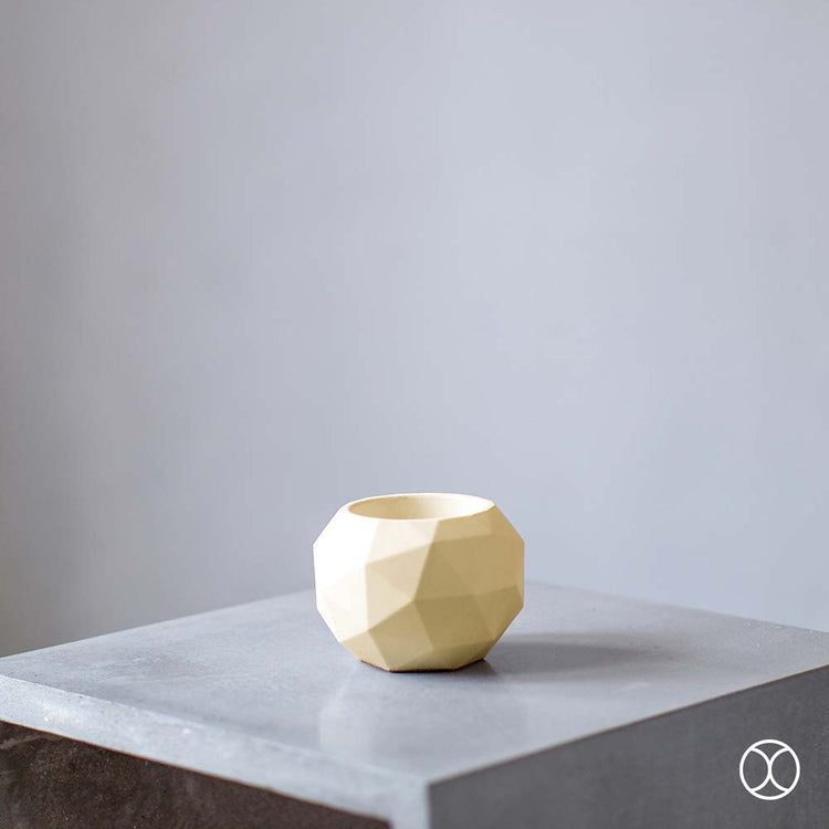Concreate Reatha Planters Yellow