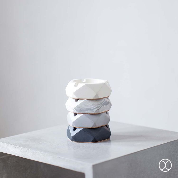 Concreate Nash Ashtray Grey