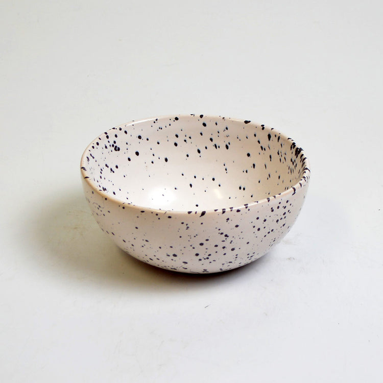 Nine Square Hiromi Bowl White Dotted