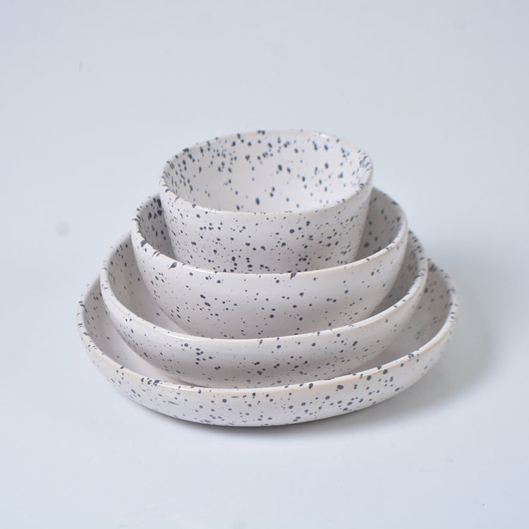 Nine Square Hiromi Bowl White Dotted
