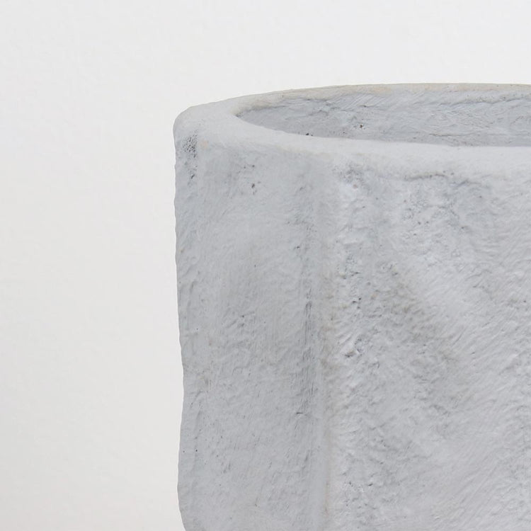 Lumikasa Lateral Vase