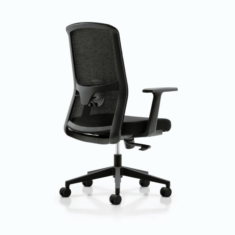 Firm VOS Swivel Chair