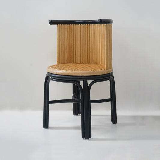 Super Rattan Kursi Half Moon Black